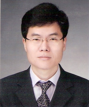 신일선교수님 사진